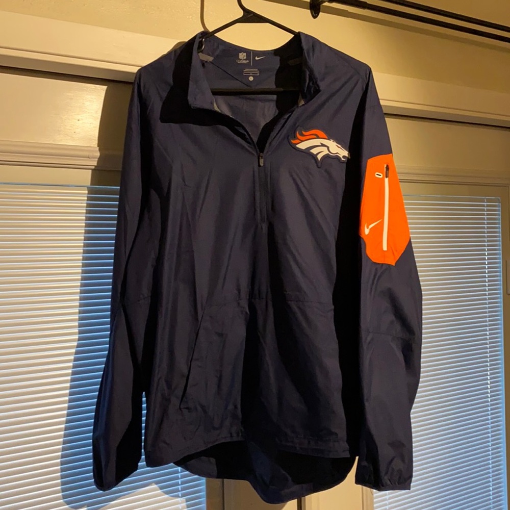 Nike Denver Broncos 1/4 zip pullover.